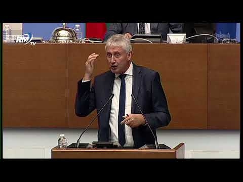 Парламентът заседава извънредно: Разглеждат такса смет и изслушват министри