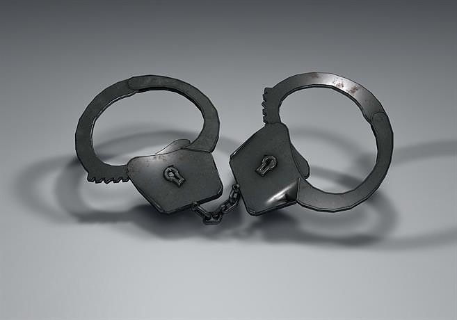 Разкриха импровизирана печатница за фалшиви пари