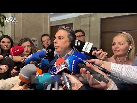 Асен Василев в кулоарите на НС: \"ПП не се моли на никой\"