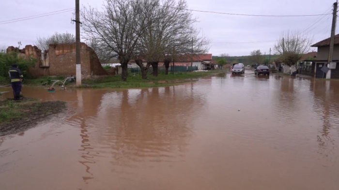 След водното бедствие в Монтанско:  Описват щетите по имотите в Лехчево 