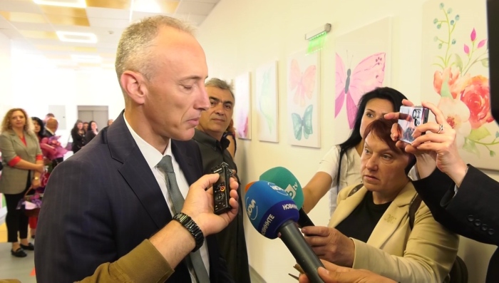 „Има ли решение?“ - 10.05.2025. Основното образование - отново до 8 клас?: К.Вълчев: \"Българското училище трябва да възпитава\" 