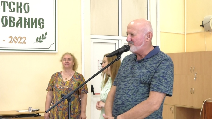 С поглед към бъдещето: 118 випуск на СУ „Хр. Ботев“ се дипломира