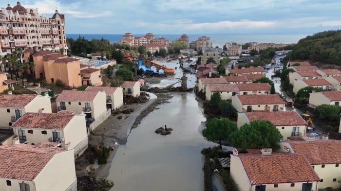 Незаконното строителство в \