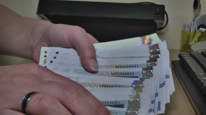 Салдото в дефицит: Дупка от 3,4 млрд. лв. в държавния бюджет