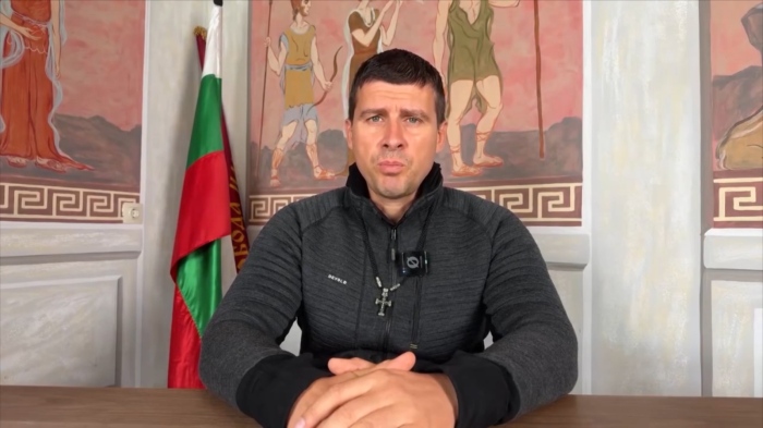 Заради регистрация в НС: Ивелин Михайлов заплаши с изключване 8 депутати