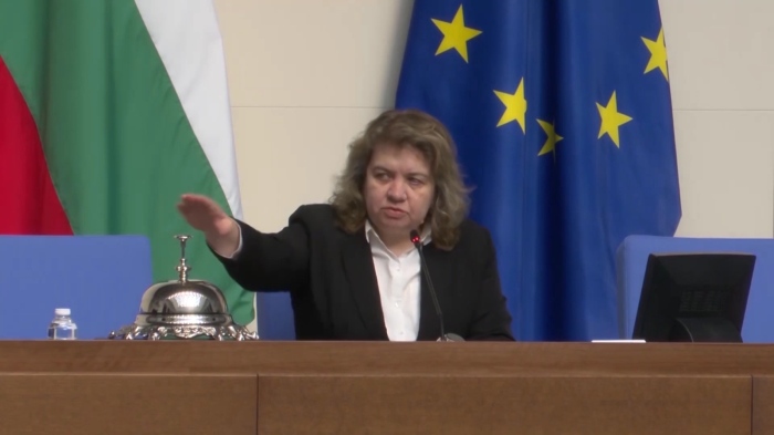 \"Още утре ще има кворум в НС\": Киселова не се чувства обидена от думите на Борисов