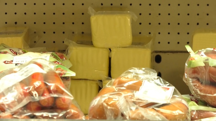 Поскъпване с 1 лев на потребителската кошница: Поевтиняване има при млякото и млечните продукти