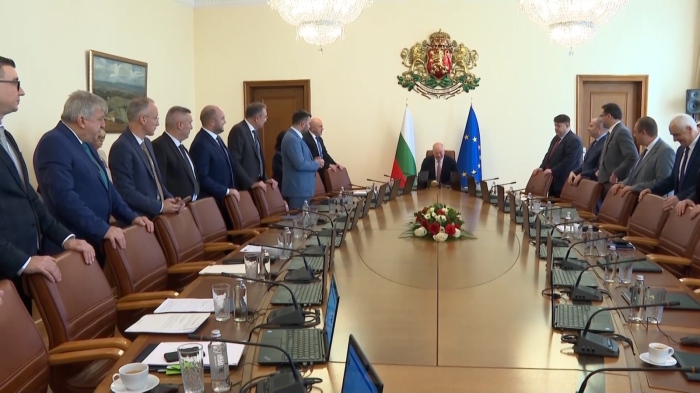 Заради бюджет 2026: Извънредно заседание на тристранката