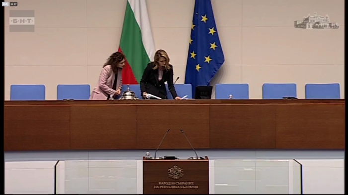 План-сметката за 2026 на дневен ред - първи бюджет в евро и рекордни разходи