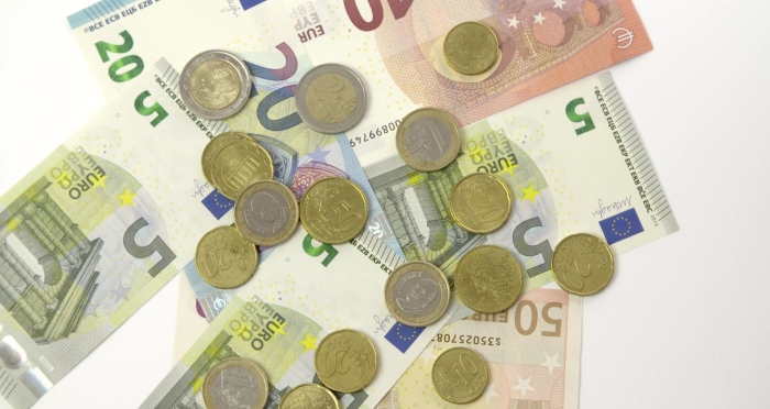 Синдикатите против спирането на бюджетната процедура