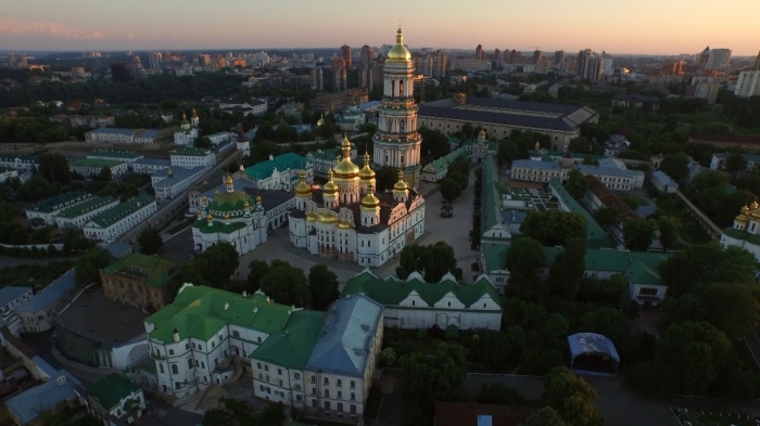 С очакване за мирни гаранции: Европейските съюзници на Украйна се събират в Париж