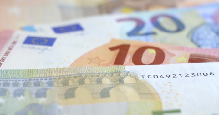 Инфлацията в България е над 5%: МФ: \"Заплатите в обществения сектор ще бъдат увеличени\" 