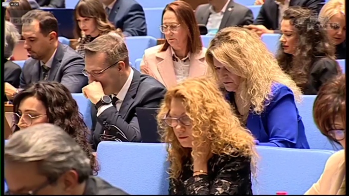 С поправки в Закона: Дадоха право на адвокатите да се рекламират 