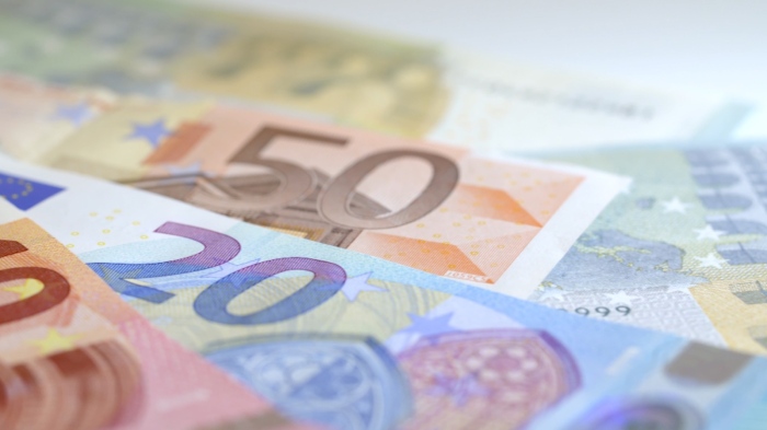 За държавния бюджет и популизма: Критики около план-сметката за 2026 г. преди изборите