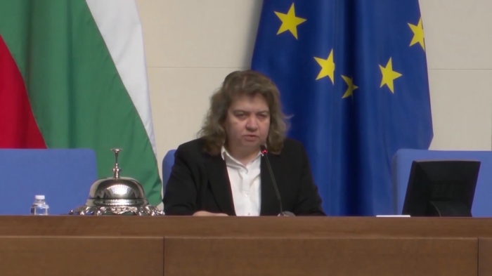 Рокади в ПГ на БСП-ОЛ: Наталия Киселова стана председател на групата