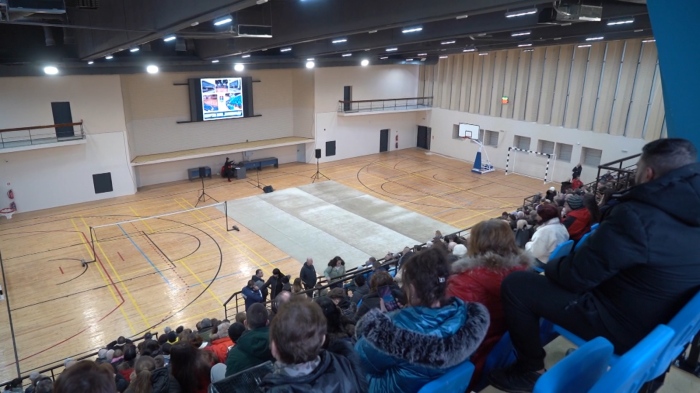 След четвърт век: Лом отново има спортна зала