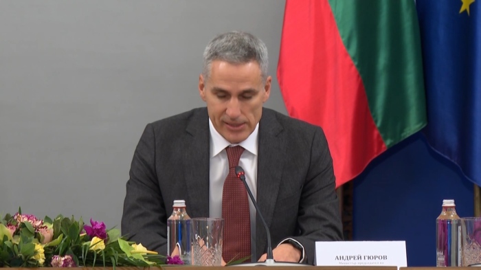 Гюров към областните управители: \"От вас искам честни и прозрачни избори\"