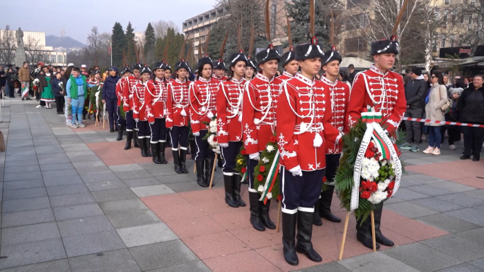 С възстановка и шествие отбелязаха 3 март в Северозапада