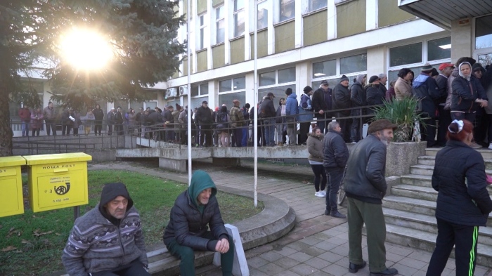 Протест на служителите в \"Български пощи\" с искания за 5% увеличение на заплатите