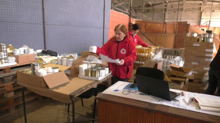 Хранителни пакети за нуждаещи се: БЧК започна раздаването и ще продължи до 30 април