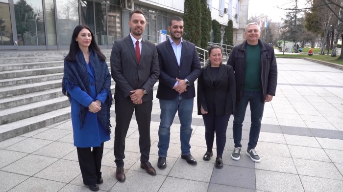 Край на регистрациите: Партиите и коалициите представиха листите си