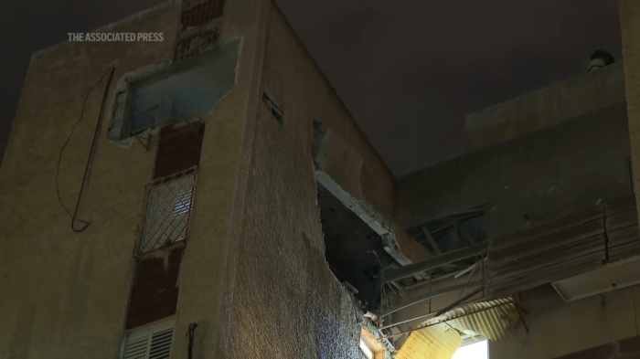 Нови удари между Израел и Иран: Атаки срещу енергийна инфраструктура