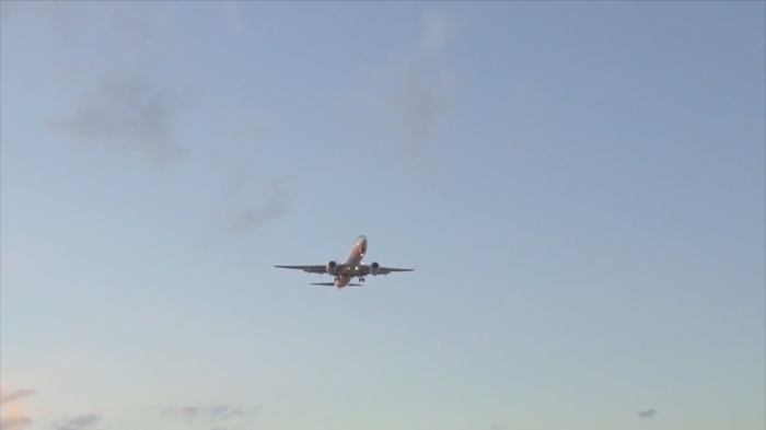 МВнР за ситуацията в Близкия изток: \"Всички българи да напуснат незабавно зоната на конфликта\" 