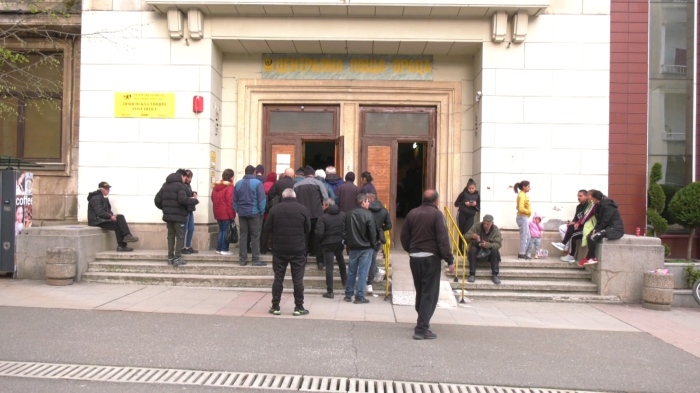 Великденските добавки за пенсионерите: Какво може да се сложи на трапезата за 50 евро?