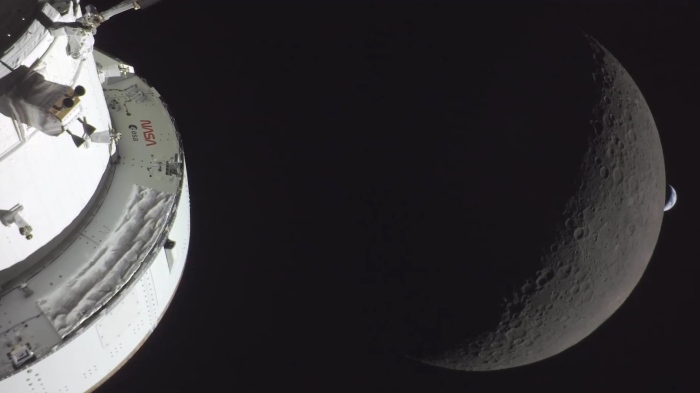 Мисията успешна: \"Артемис II\" се завръща на Земята