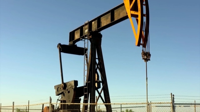 На фона на преговорите за мир: Цените на петрола падат - \"Брент\" струва над 90 долара 