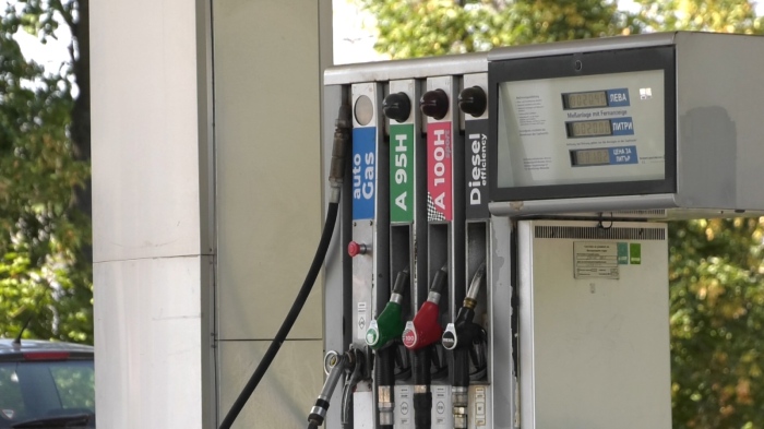 Министър Трайчо Трайков: \"Няма опасност от недостиг на керосин и дизел\"