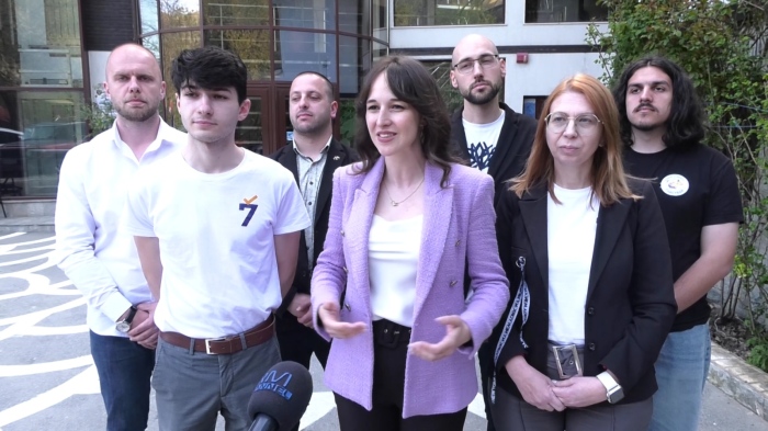 Вместо концерти - полезно събитие за бизнеса: ПП-ДБ - Враца закри предизборната си кампания 