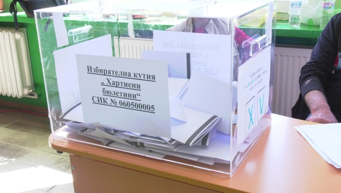 Изборите в село Малорад: Как протече денят в скандалната 5-та секция?