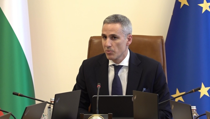 Гюров за служебния кабинет: \"Този път хората бяха повече от схемите\"