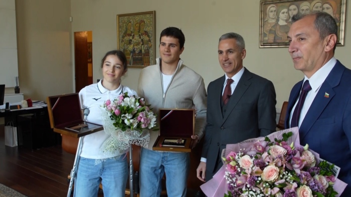 Срещу хазартната зависимост: Малена и Тервел Замфирови станаха посланици в кампания на МС