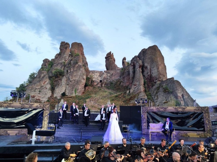 Белоградчишките скали отново ще са величествен декор за емблематичните фестивали „Опера на върховете” и „Сцена на върховете“ 