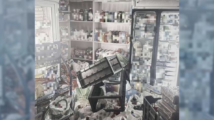 Унищожават над 1 тон храна в Димитровград: Продуктите са открити на пазара в града без документи 
