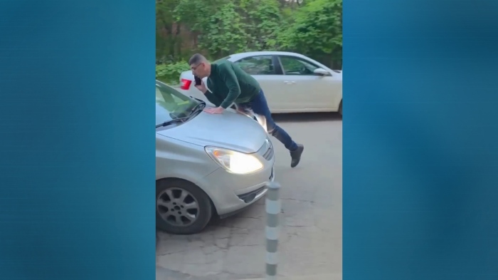Инцидент с депутата Ивайло Мирчев заради спор за паркиране