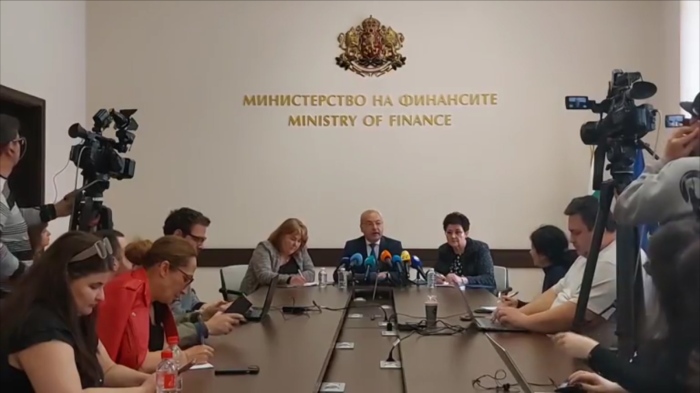 Бюджет 2026 - Гълъб Донев: \"Стоп на държавните хранилки\"