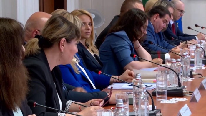От днес ЦИК е с нов състав: Начело на комисията застава Георги Хорозов