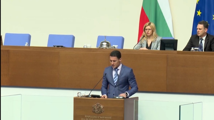 Скандалът за Бюджет 2026: От обвинения за рекордни харчове до сравнения с Бърни Мадоф