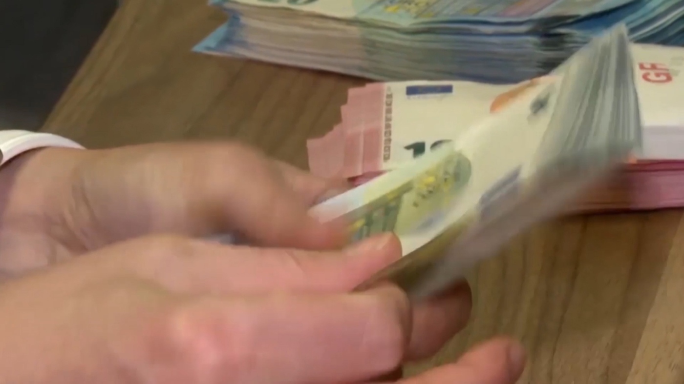 МС одобри първият бюджет в евро на страната