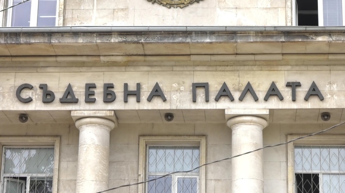 Съдят \"Кредитор\" във Враца, заплашвал и тормозил длъжниците си 