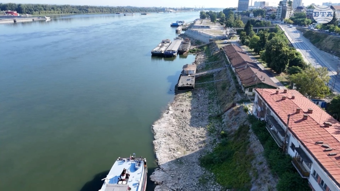Нивото на Дунав продължава да пада: Енергийният министър на проверка в АЕЦ \"Козлодуй\"