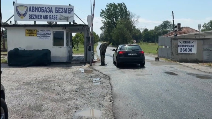 Военният министър за позицията на Техеран: \"Проведе добра хибридна операция, подпомагана от български политици\"