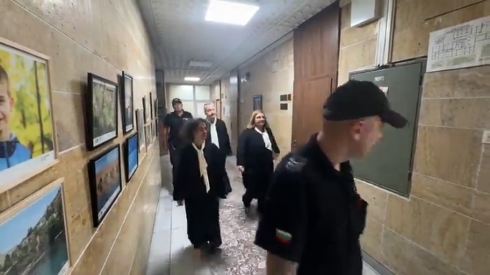 За убийството на Георги Кузев от Пловдив: Прокуратурата иска арест за трима непълнолетни 