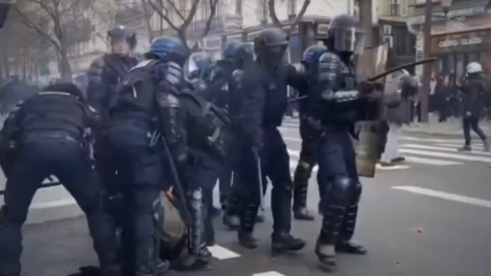 Протести и блокади във Франция