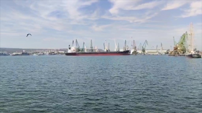 Корабът Ейбъл напусна българската икономическа зона